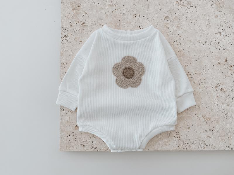 Sweater Romper Ripp Creme Flower
