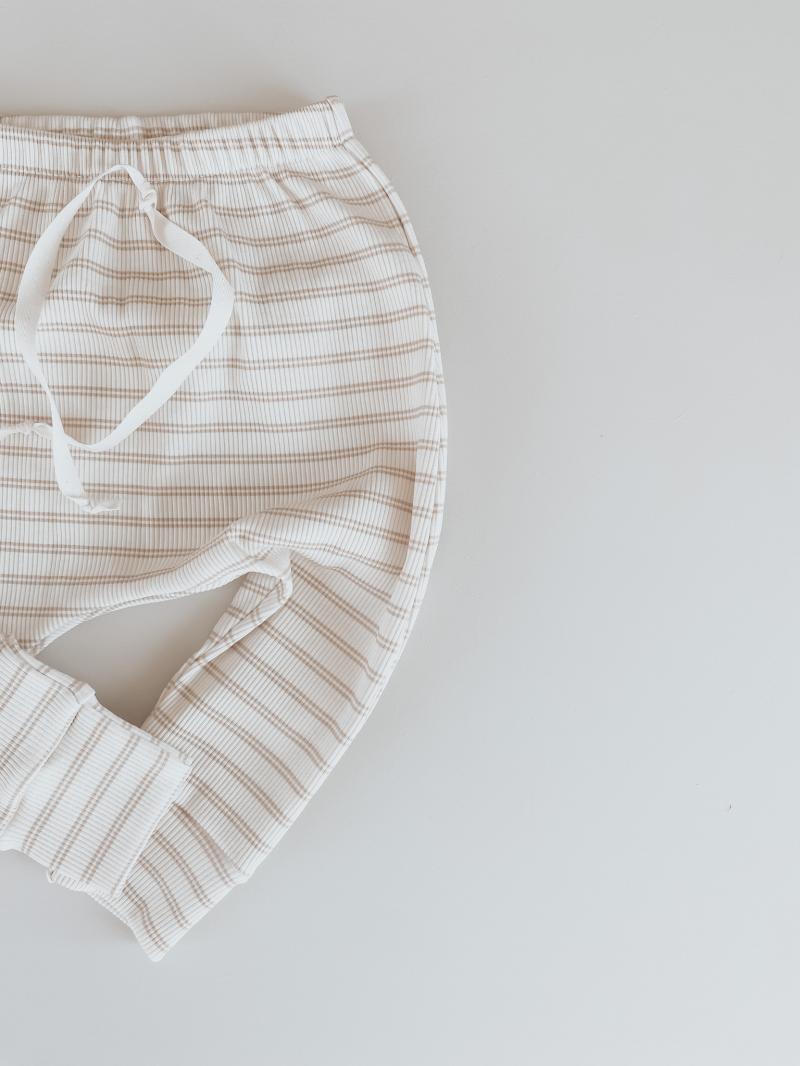 Slim Hareem Pants Streifen Beige