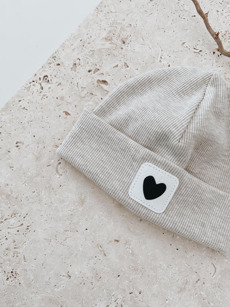 Hipster Beanie Greige Heart