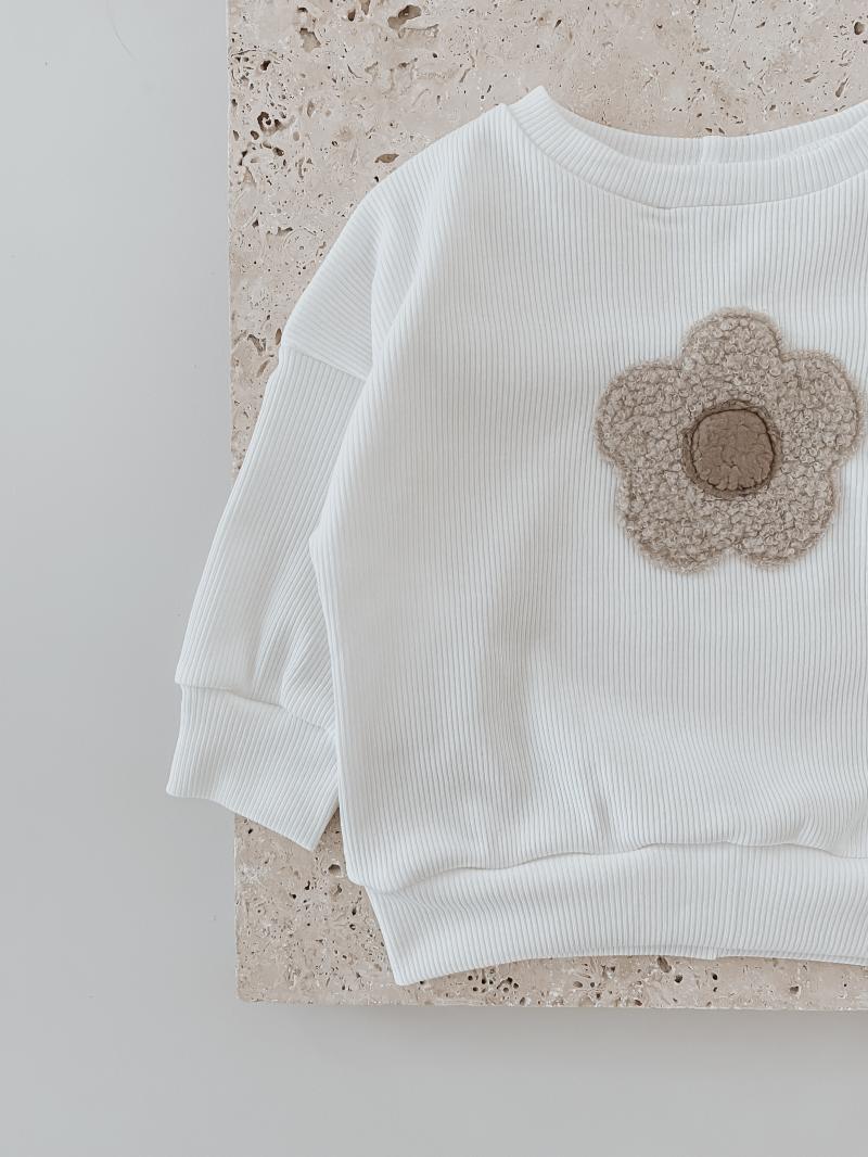 Oversize Sweater Ripp Creme Flower