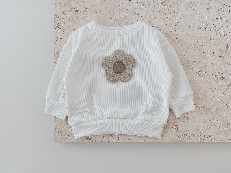 Oversize Sweater Ripp Creme Flower