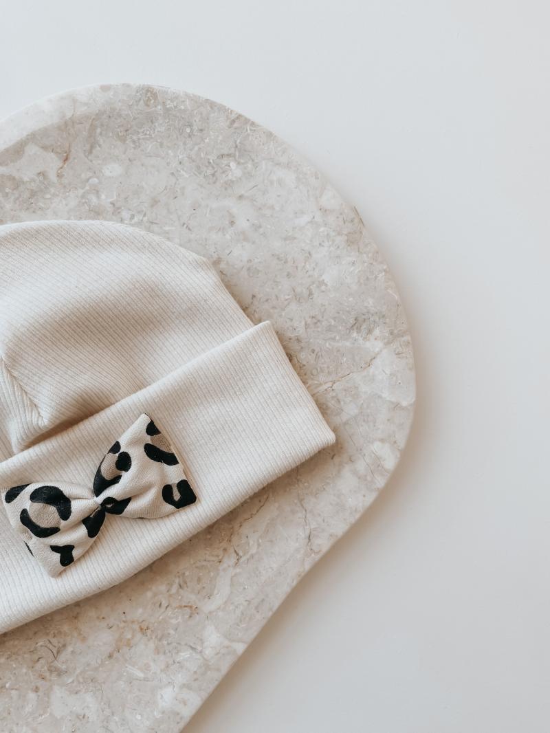 Hipster Beanie Leo Schleife