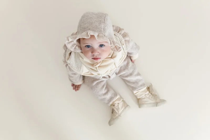 Baby Winteroutfit mit Wollwalk Bonnet und passendem Walkanzug handgefertigt