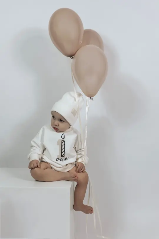 Oversize Sweater - One Birtday