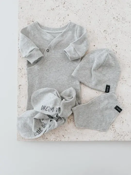 Newborn set Grau Dream Big