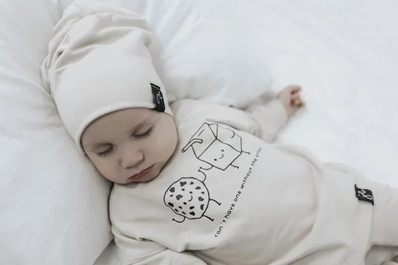 Lässige Slub Basic Beanie in Dunkelbeige aus leichtem French Terry J&B Design